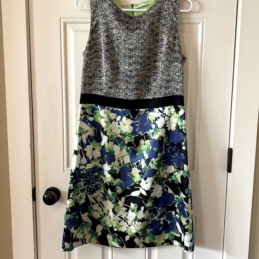 T Tahari size 12 dress, black blues, and greens